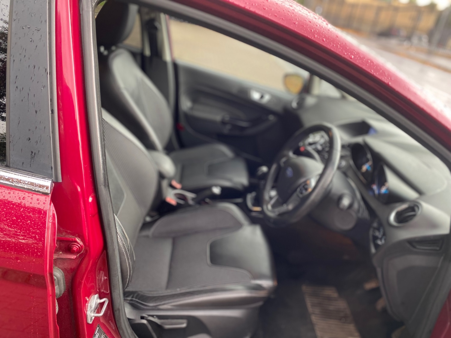 Used Ford Fiesta 2015 for sale - 76011508: Photo 9
