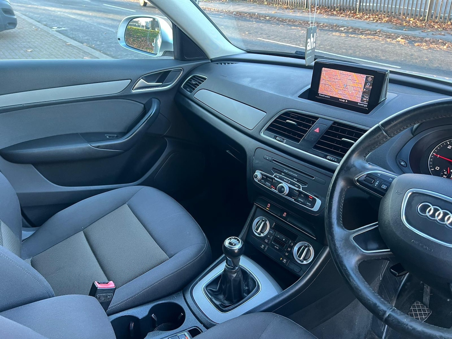 Used Audi Q3 2012 for sale - 76656386: Photo 11