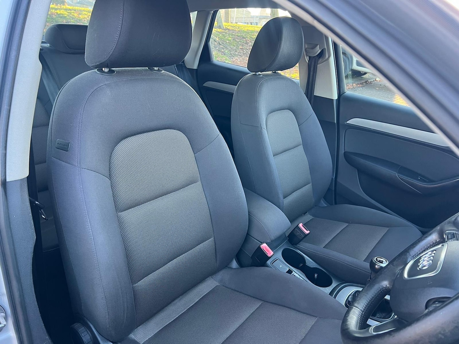 Used Audi Q3 2012 for sale - 76656386: Photo 8