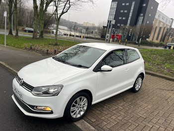 Used Volkswagen Polo 2014 for sale - 77466087: Photo