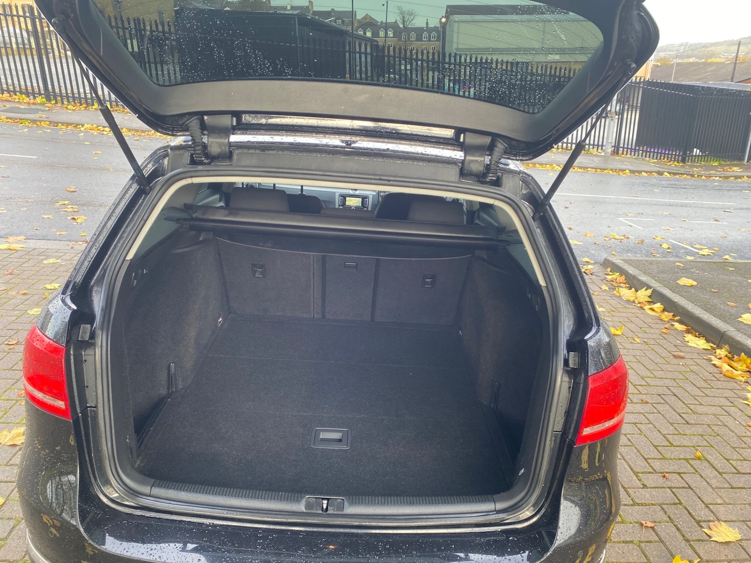 Used Volkswagen Passat 2013 for sale - 76455561: Photo 12