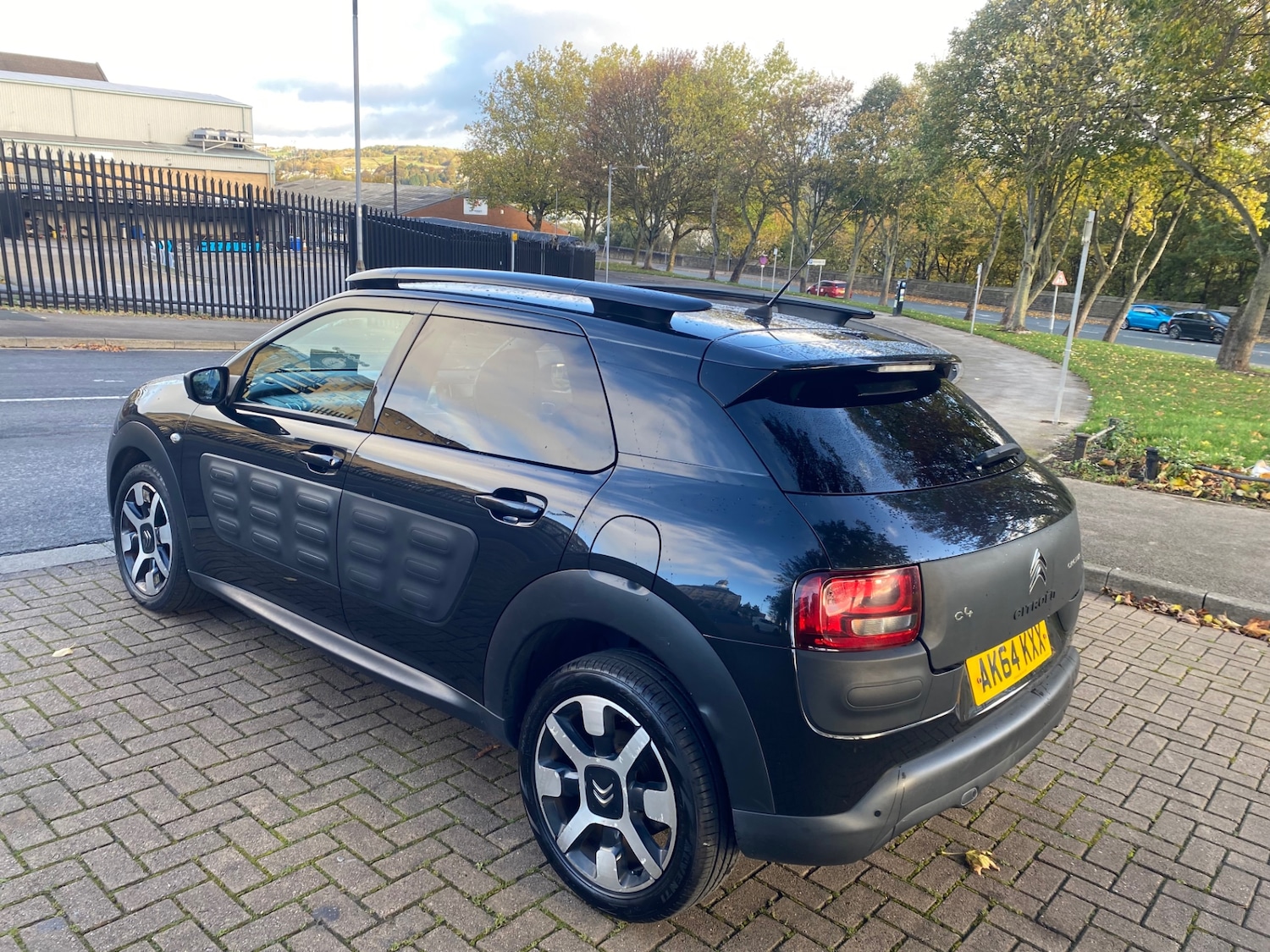 Used Citroen C4 Cactus 2014 for sale - 76369523: Photo 5