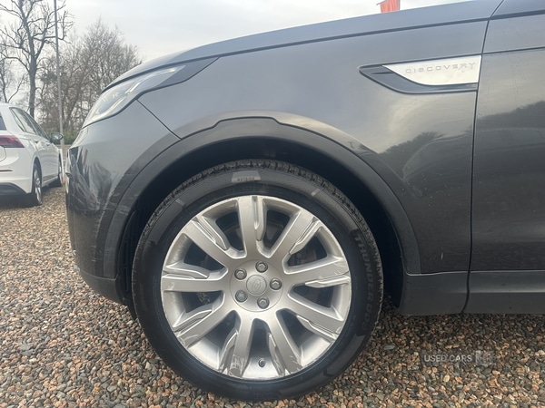 Used Land Rover Discovery 2017 for sale - 77132242: Photo 8