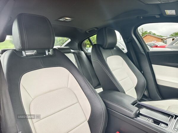 Used Jaguar XE 2018 for sale - 76260782: Photo 20
