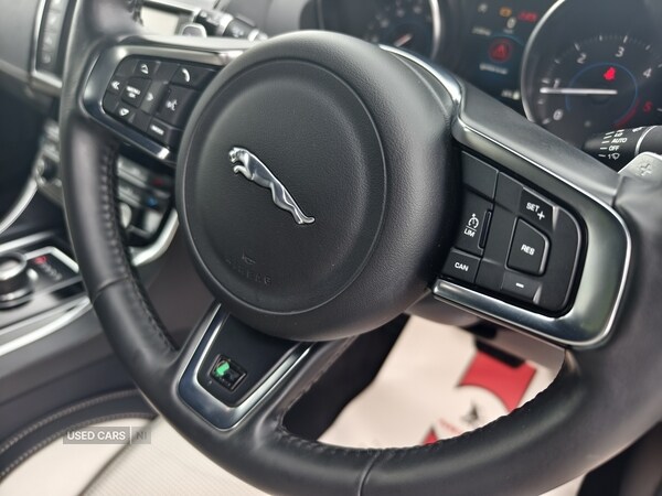 Used Jaguar XE 2018 for sale - 76260782: Photo 31