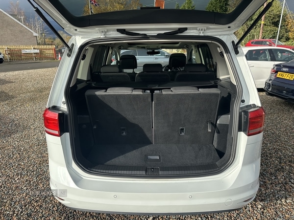 Used Volkswagen Touran 2018 for sale - 76500347: Photo 17