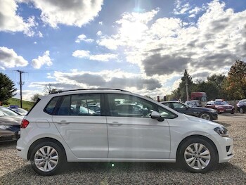 Used Volkswagen Golf SV 2017 for sale - 78935947: Photo