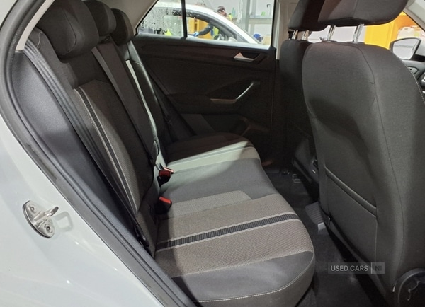 Used Volkswagen T-Roc 2018 for sale - 77041108: Photo 6