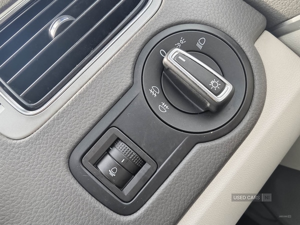 Used Volkswagen Polo 2017 for sale - 76887777: Photo 33