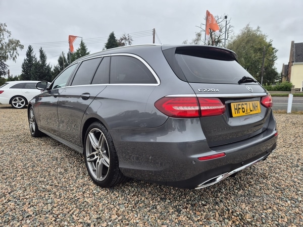 Used Mercedes-Benz E Class 2017 for sale - 77041353: Photo 2