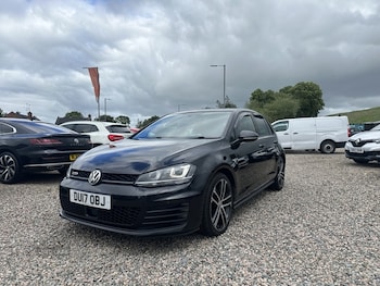 Used Volkswagen Golf 2017 for sale - 78898945: Photo