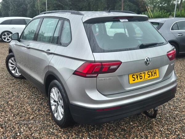 Used Volkswagen Tiguan 2017 for sale - 76153761: Photo 2