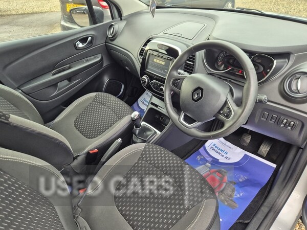 Used Renault Captur 2017 for sale - 77575592: Photo 17