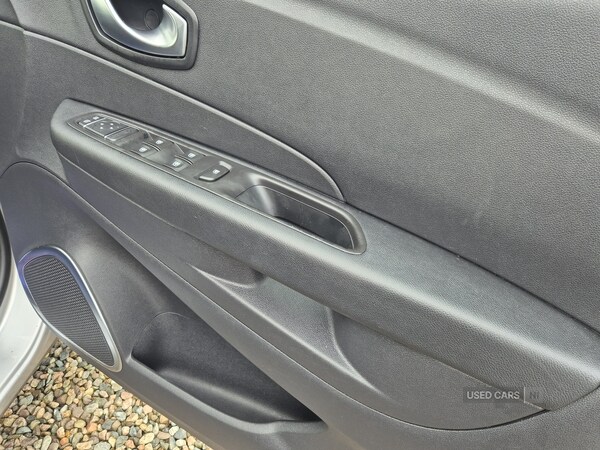 Used Renault Captur 2017 for sale - 77575592: Photo 19