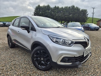 Used Renault Captur 2017 for sale - 77575592: Photo