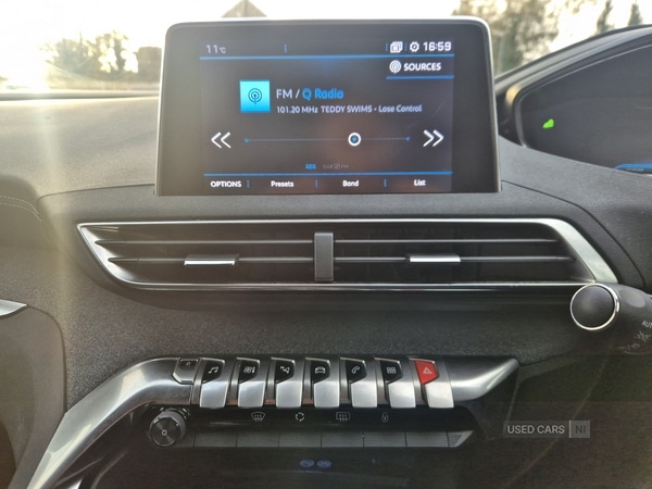 Used Peugeot 5008 2018 for sale - 76399733: Photo 21