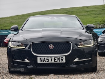 Used Jaguar XE 2018 for sale - 75647598: Photo