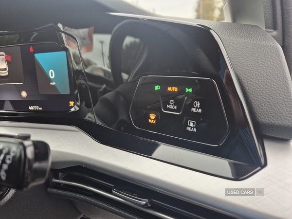 Used Volkswagen Golf 2021 for sale - 77280326: Photo 30