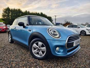 Used MINI Hatch 2019 for sale - 74778009: Photo