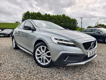 2018 - D2 [120] Cross Country Nav Plus 5dr