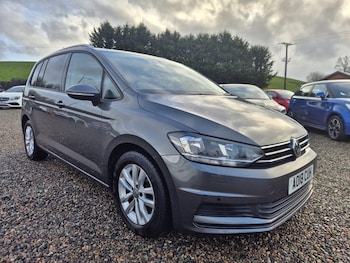 Used Volkswagen Touran 2018 for sale - 79566312: Photo