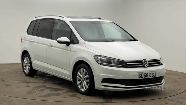 Used Volkswagen Touran 2018 for sale - 76202004: Photo 1