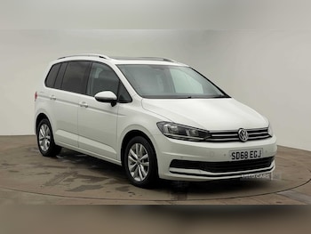 Volkswagen - Touran