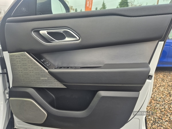 Used Land Rover Range Rover Velar 2018 for sale - 76486285: Photo 23