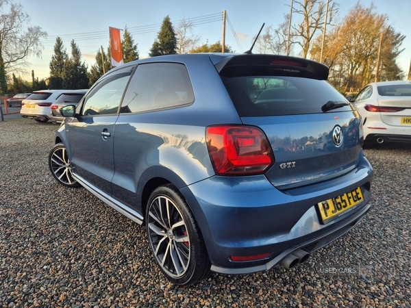 Used Volkswagen Polo 2015 for sale - 76659740: Photo 2