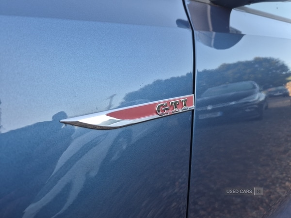 Used Volkswagen Polo 2015 for sale - 76659740: Photo 9