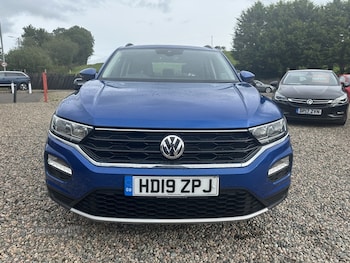 Used Volkswagen T-Roc 2019 for sale - 75992052: Photo