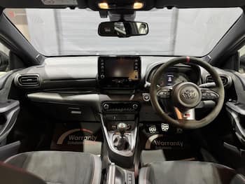 Used Toyota Yaris 2022 for sale - 79737936: Photo