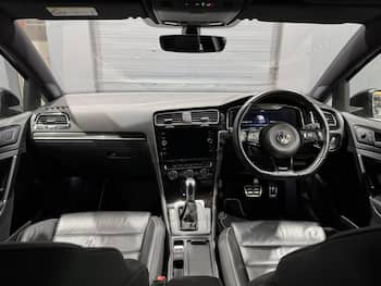 Used Volkswagen Golf 2019 for sale - 79737935: Photo