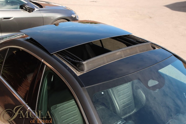 Used Mercedes-Benz C Class 2022 for sale - 76228070: Photo 3