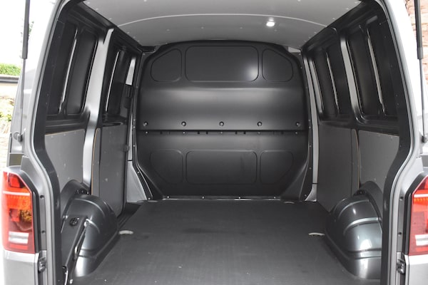 Used Volkswagen Transporter 2024 for sale - 76270161: Photo 14