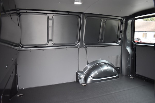 Used Volkswagen Transporter 2024 for sale - 76270161: Photo 16