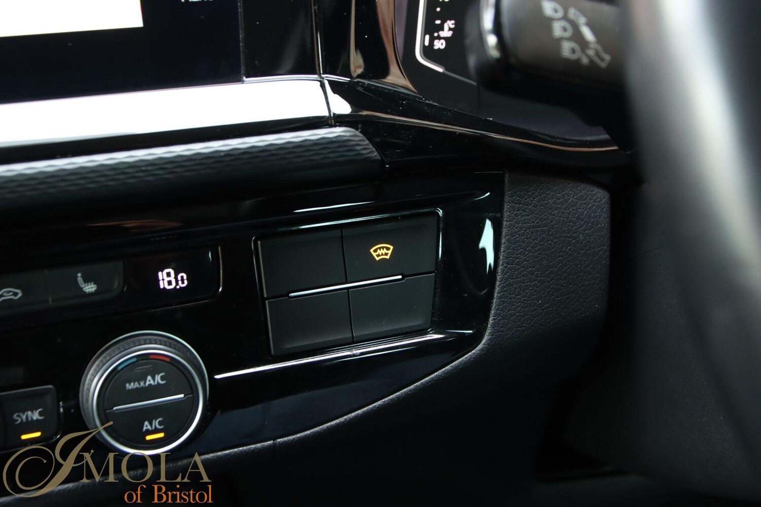 Used Volkswagen Caravelle 2022 for sale - 75884452: Photo 26