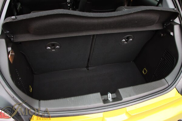 Used Vauxhall ADAM 2017 for sale - 76151746: Photo 46