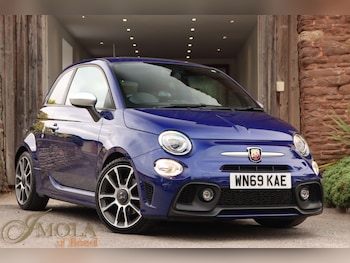 2019 (69) - 1.4 T-Jet Turismo 70th Hatchback 3dr Petrol Manual Euro 6 (165 bhp)