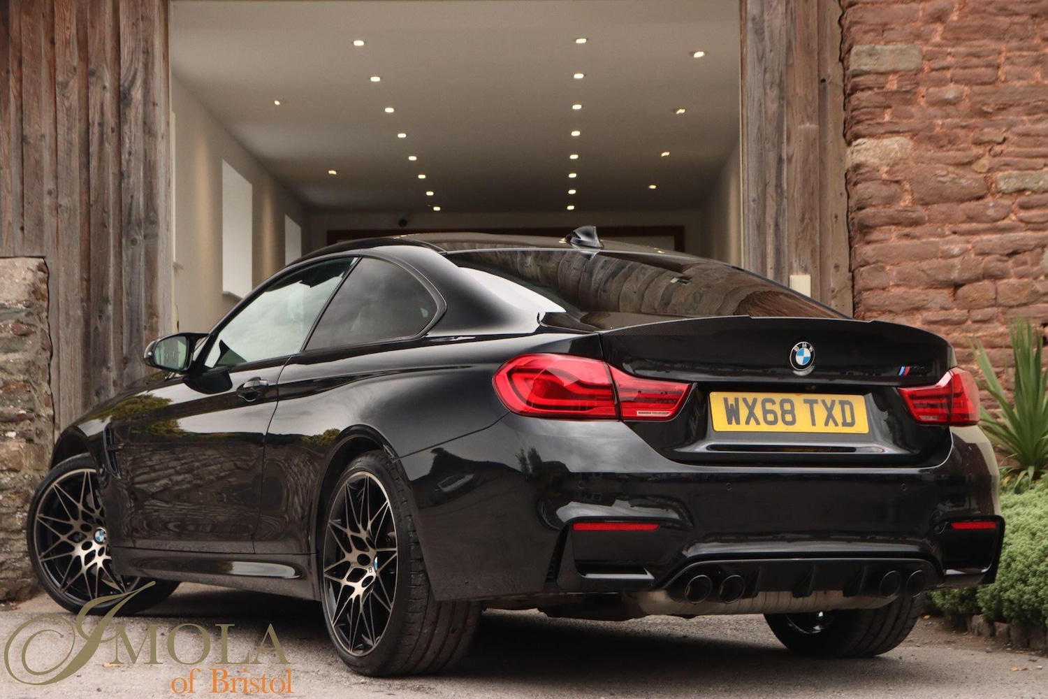 Used BMW M4 2018 for sale - 76349574: Photo 2