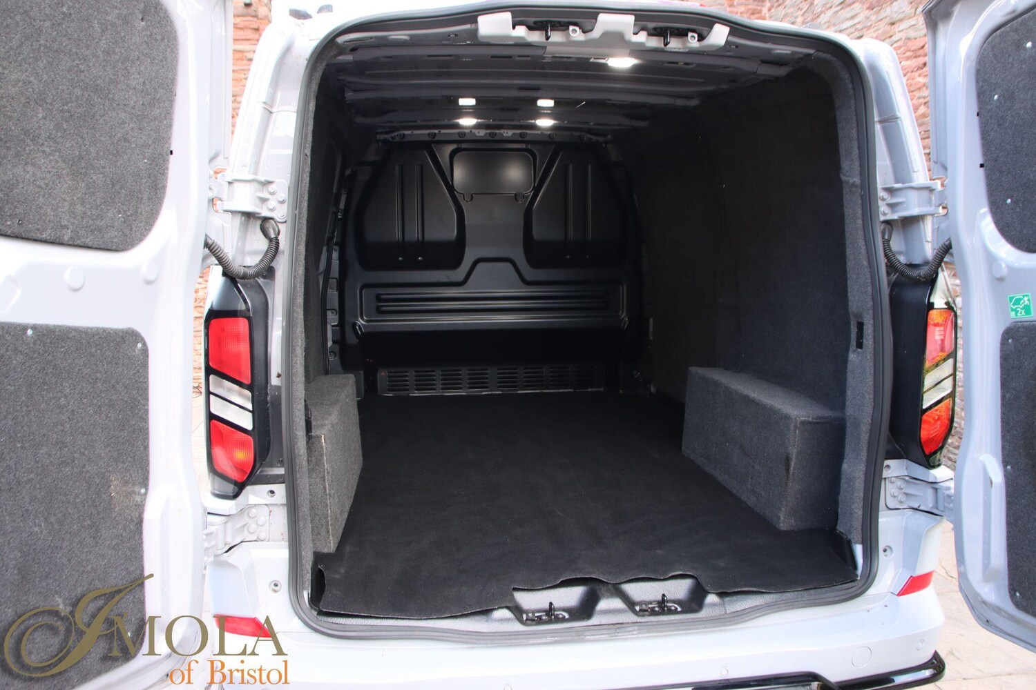 Used Ford Transit Custom 2024 for sale - 76215682: Photo 4