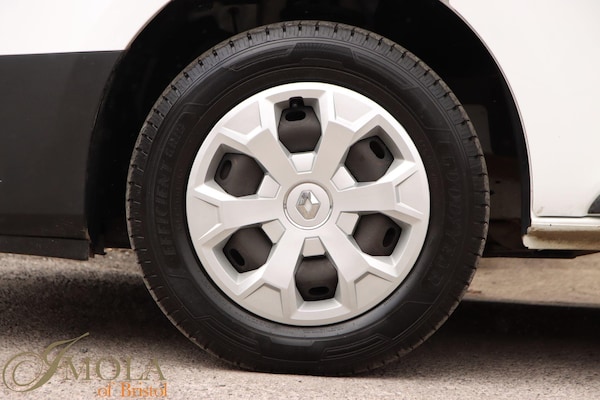 Used Renault Trafic 2023 for sale - 75884674: Photo 48