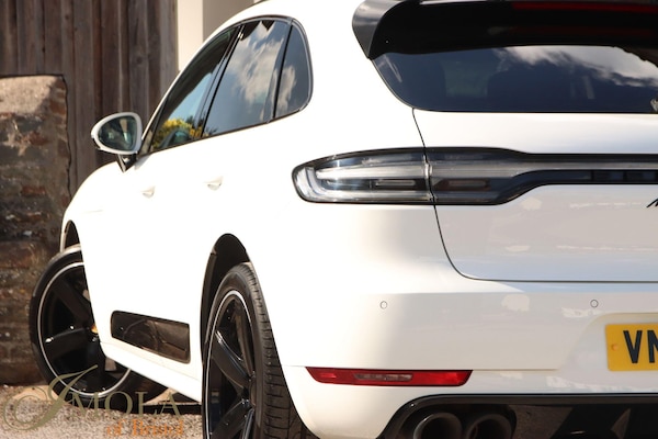 Used Porsche Macan 2020 for sale - 76158580: Photo 14