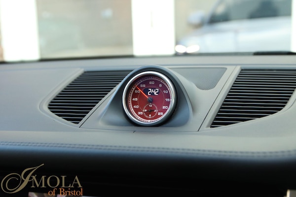 Used Porsche Macan 2020 for sale - 76158580: Photo 20