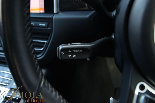 Used Porsche Macan 2020 for sale - 76158580: Photo 44