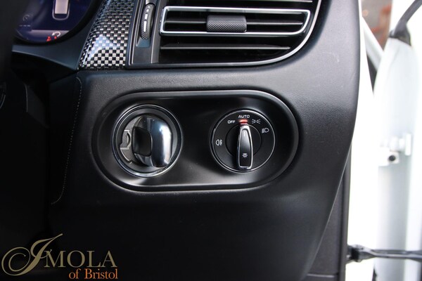 Used Porsche Macan 2020 for sale - 76158580: Photo 46