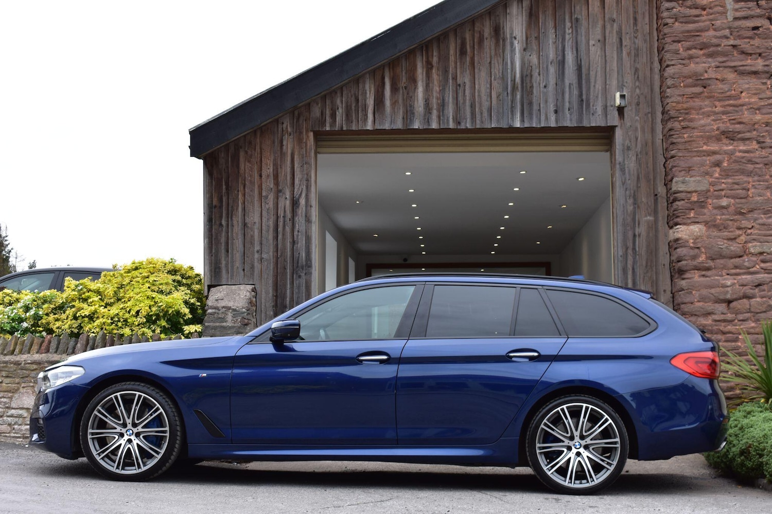 Used BMW 5 Series 2018 for sale - 76336108: Photo 19