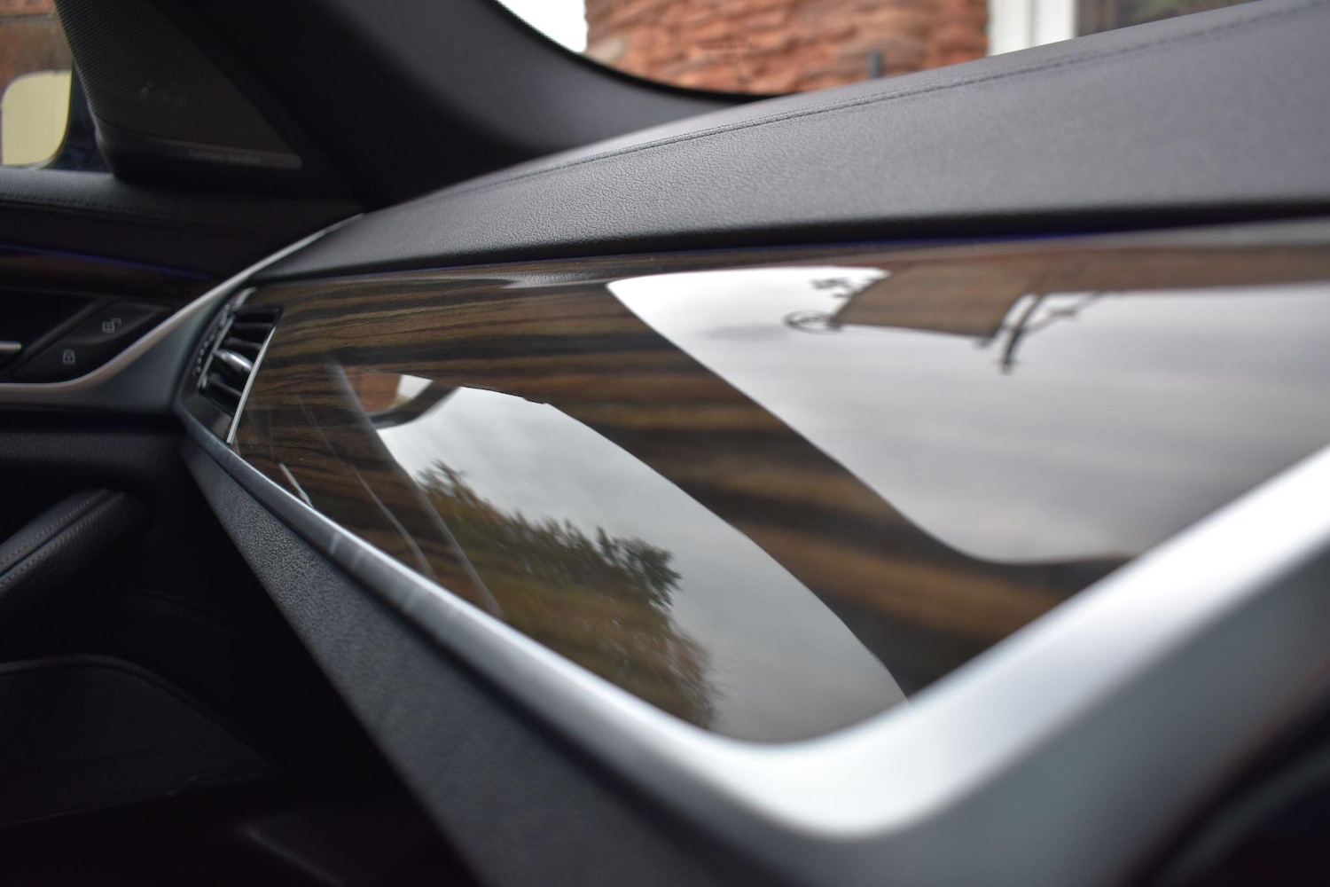 Used BMW 5 Series 2018 for sale - 76336108: Photo 35