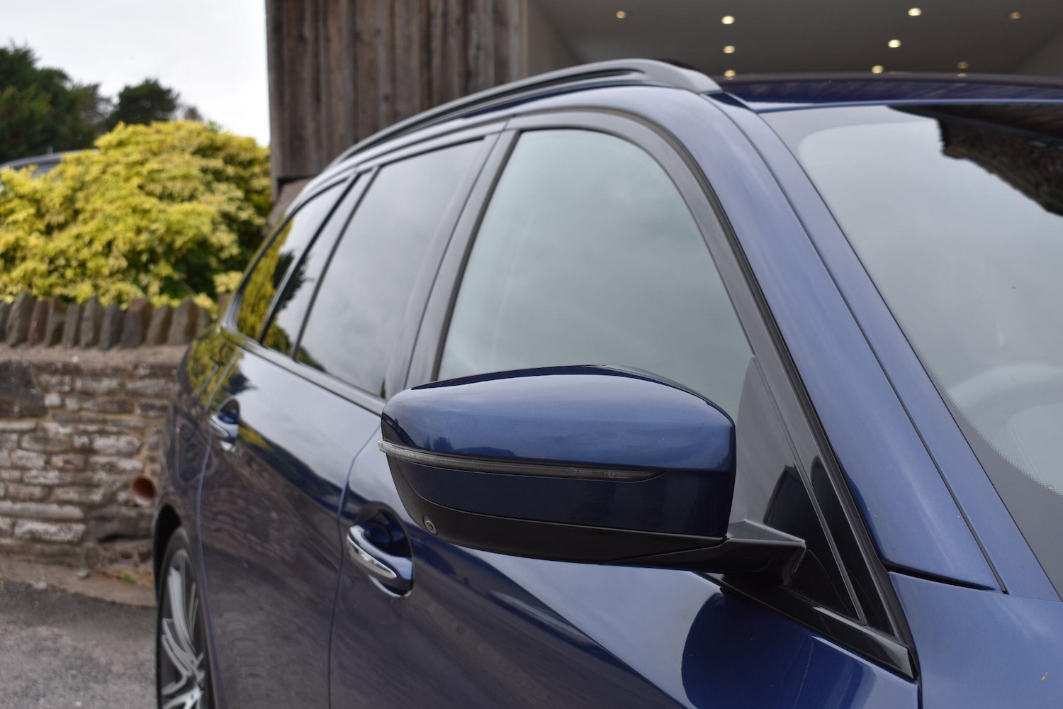 Used BMW 5 Series 2018 for sale - 76336108: Photo 5