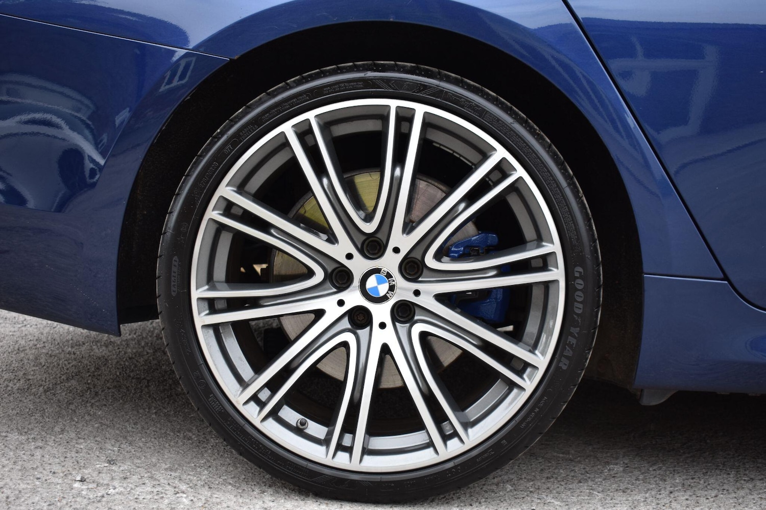 Used BMW 5 Series 2018 for sale - 76336108: Photo 60